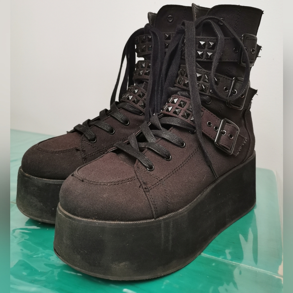 Demonia Platform Boots